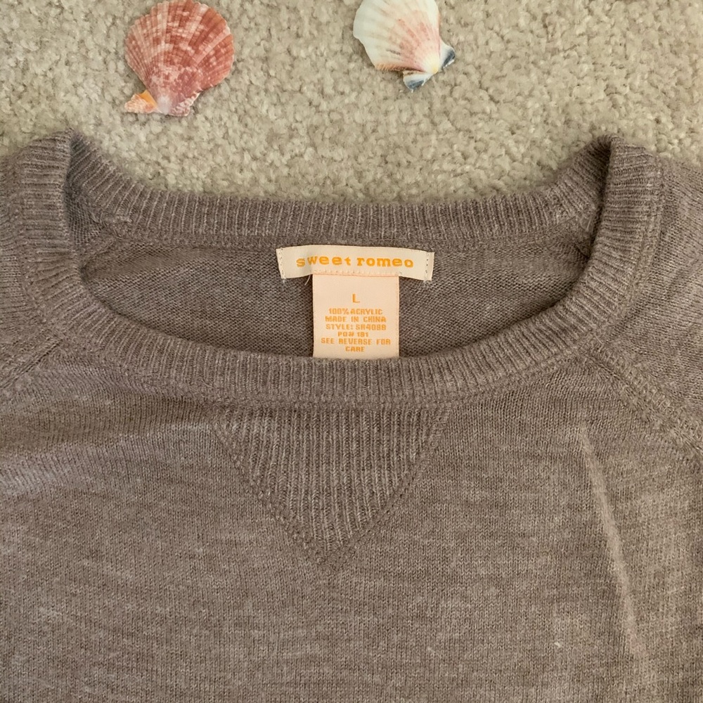 Sweet Romeo Sweater - Picture 2 of 5